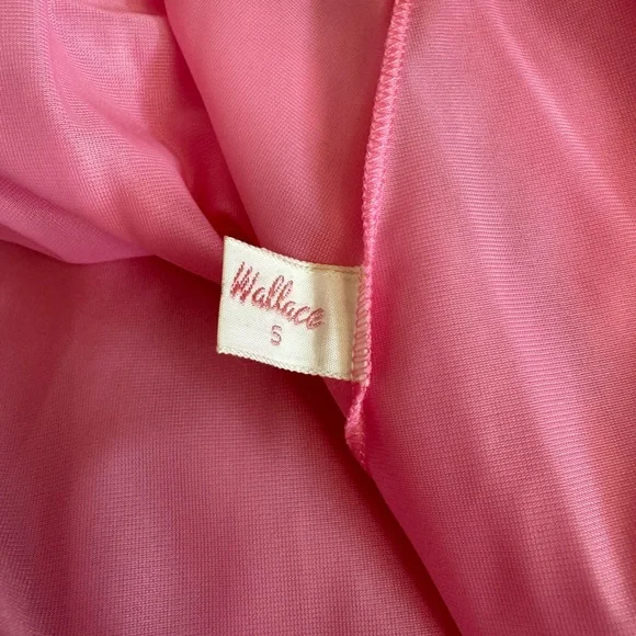 Vintage 1960s Virginia Wallace Bubblegum Pink Peignoir Set